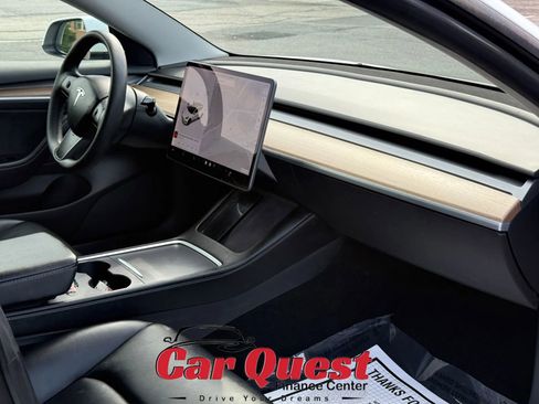 Used 2021 Tesla Model 3 Standard Range Plus image 19