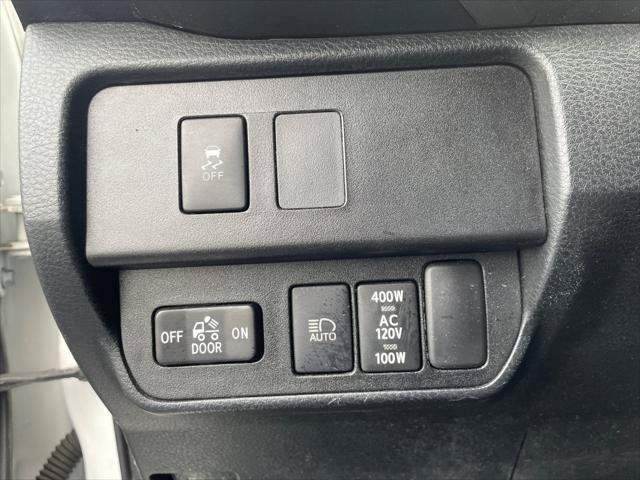 Certified 2021 Toyota Tacoma TRD Off-Road w/ Technology Package AWD/4WD image 31