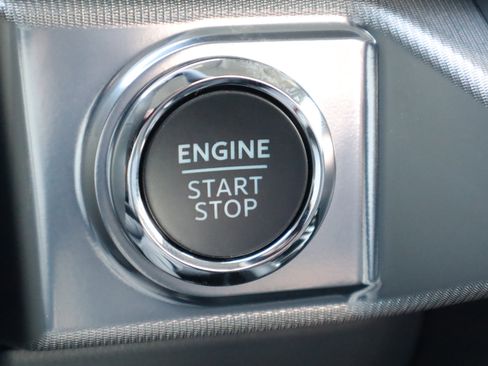 New 2025 Ford F150 Lariat w/ Equipment Group 501A Mid image 20