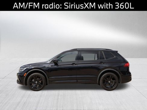 Used 2023 Volkswagen Tiguan SE R-Line FWD image 6
