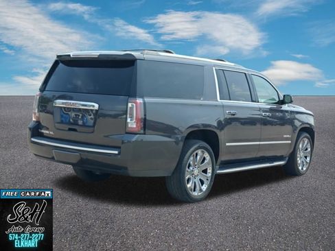 Used 2016 GMC Yukon XL Denali w/ Open Road Package AWD/4WD image 17