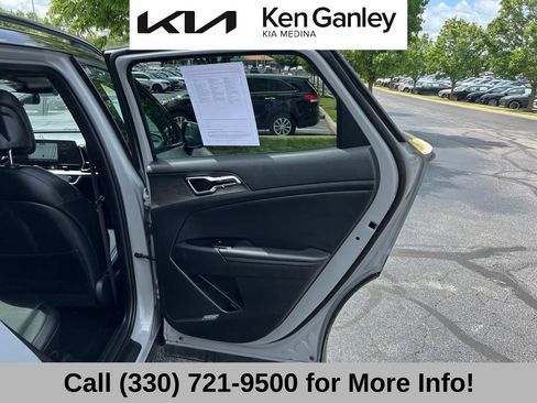 Certified 2023 Kia Sportage X-Pro AWD/4WD image 50