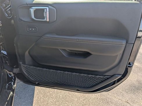 New 2026 Jeep Gladiator Sport image 30