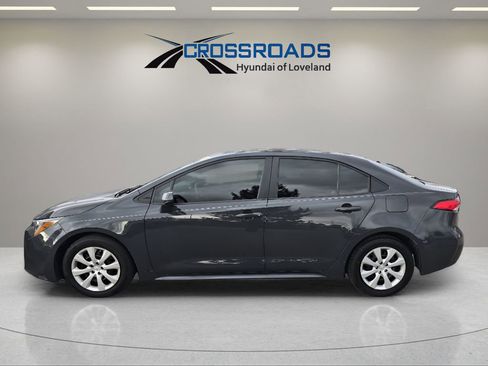 Used 2024 Toyota Corolla LE image 2