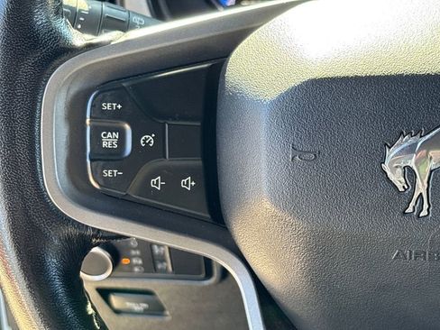 Used 2022 Ford Bronco Black Diamond image 19