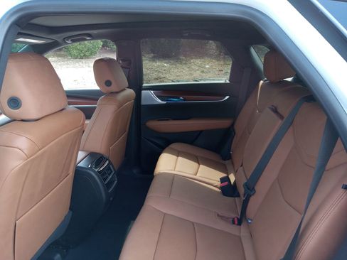 New 2026 Cadillac XT5 Premium Luxury image 24