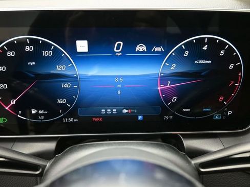 New 2026 Mercedes-Benz GLC 300 image 32