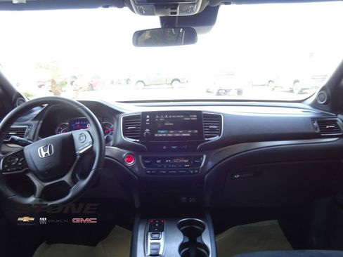 Used 2022 Honda Pilot Sport image 24