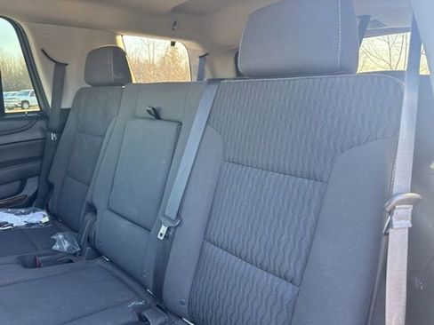 Used 2018 Chevrolet Tahoe LS image 9