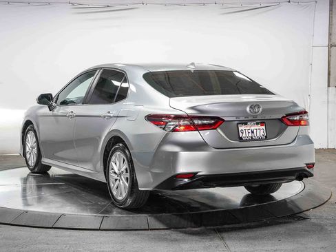 Certified 2021 Toyota Camry LE w/ Carpet Mat Package (TMS) FWD image 3