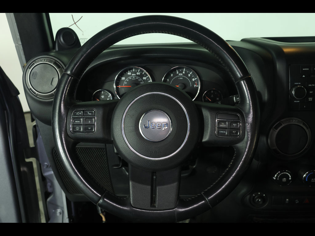 Used 2013 Jeep Wrangler Sport AWD/4WD image 14