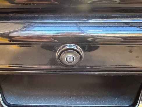 Used 2022 RAM 2500 Big Horn w/ Level A Equipment Group image 7