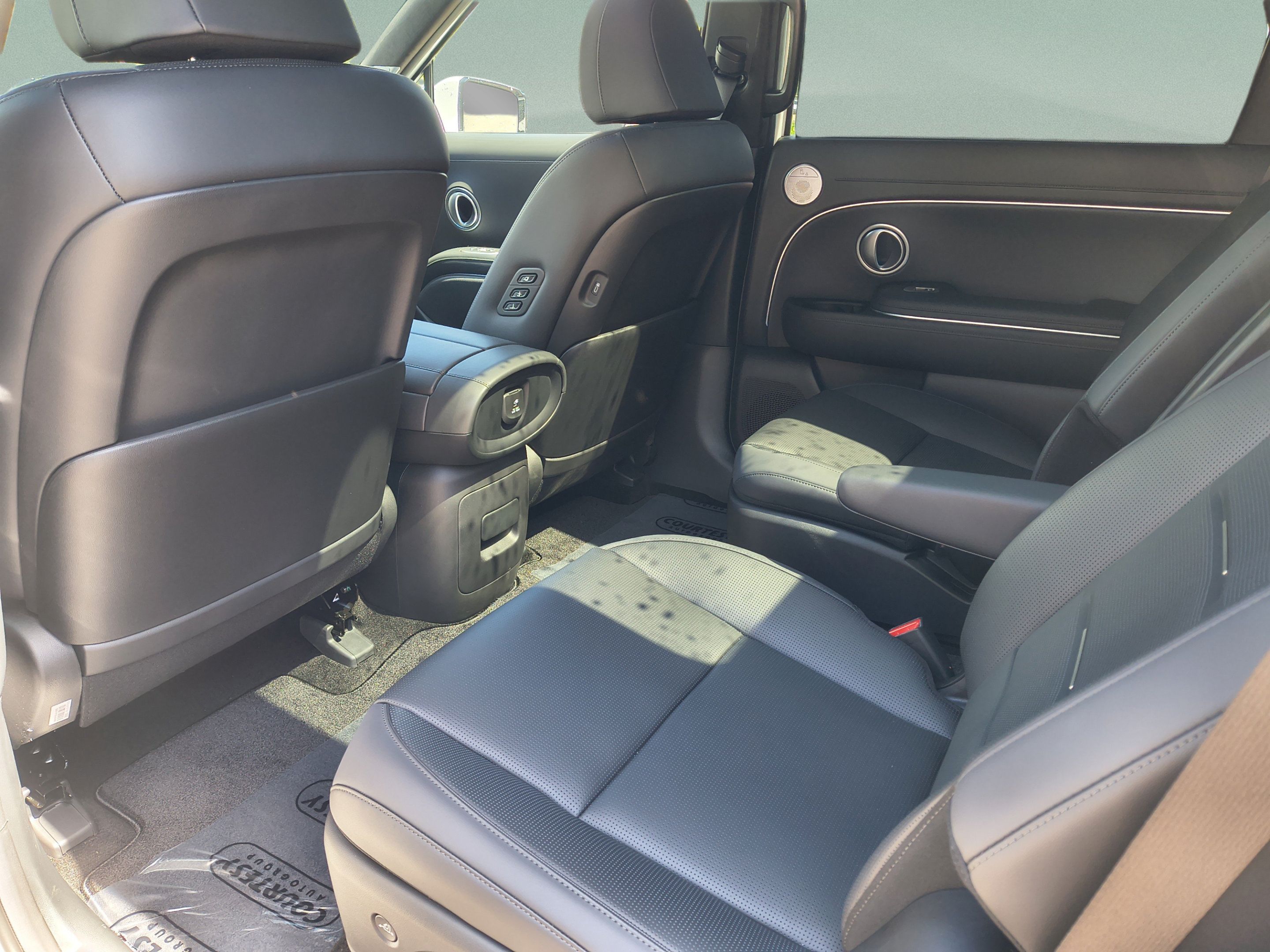 New 2027 Hyundai Palisade Calligraphy FWD image 18
