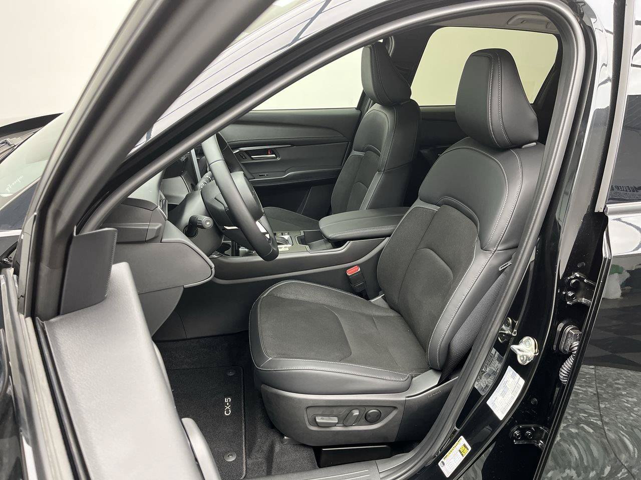New 2026 MAZDA CX-5 Preferred AWD/4WD image 9