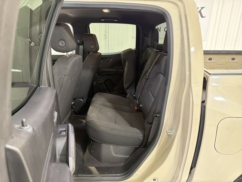 Used 2023 Chevrolet Colorado W/T image 11