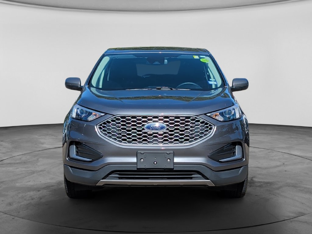 Used 2024 Ford Edge SEL AWD/4WD image 2