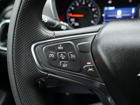 Used 2020 Chevrolet Equinox LT image 12