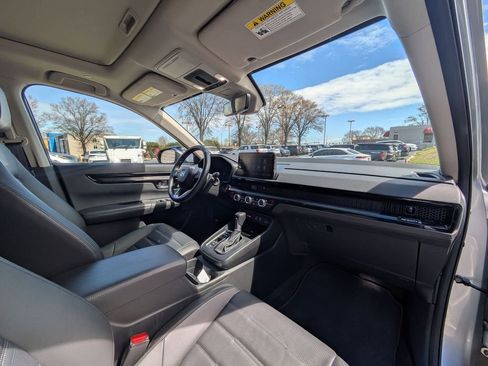 Used 2025 Honda CR-V EX-L image 30