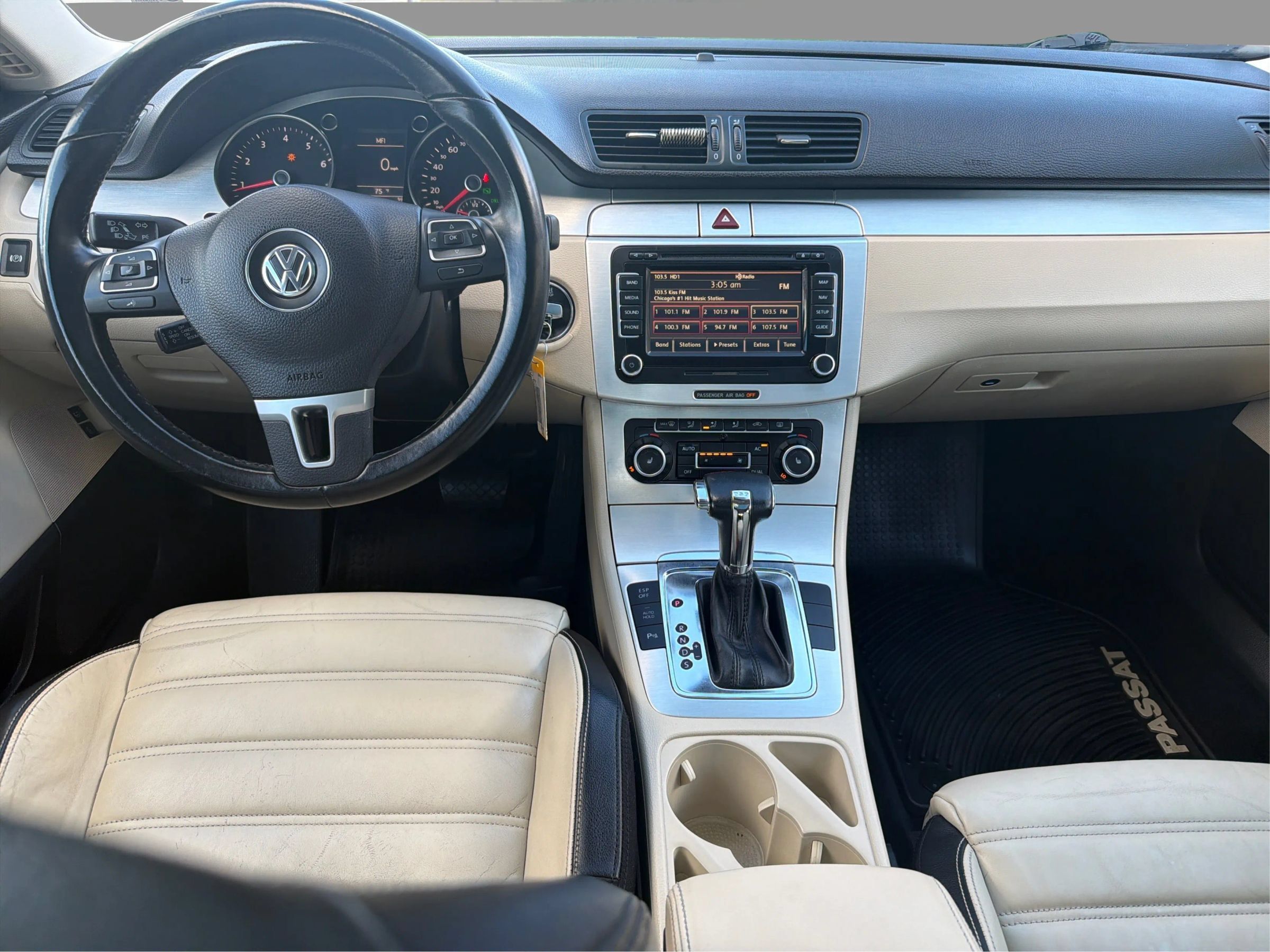 Used 2010 Volkswagen CC Luxury FWD image 29
