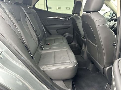 Used 2023 Buick Envision Essence image 22