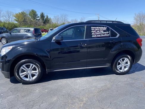 Used 2015 Chevrolet Equinox LT w/ Driver Convenience Package image 2