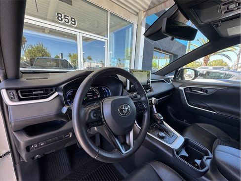 Used 2021 Toyota RAV4 XSE w/ Carpet Mat Package (TMS) AWD/4WD image 24