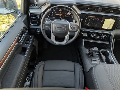New 2026 GMC Sierra 1500 Denali image 11