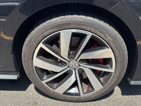 Used 2019 Volkswagen Jetta GLI Autobahn FWD image 17