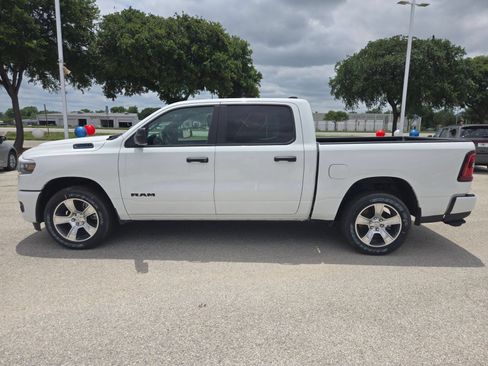 New 2026 RAM 1500 Express RWD image 9