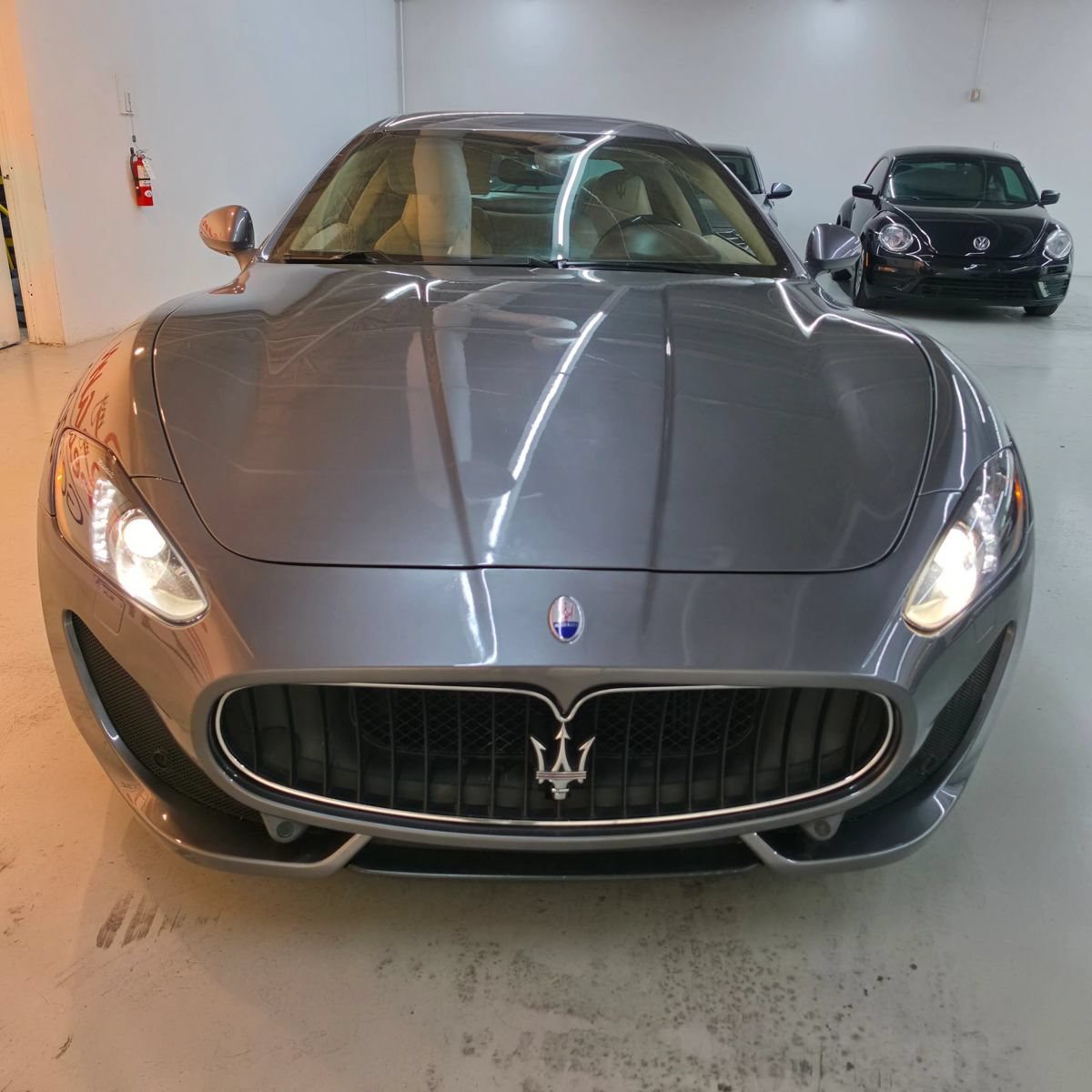 Used 2015 Maserati GranTurismo Sport RWD image 9