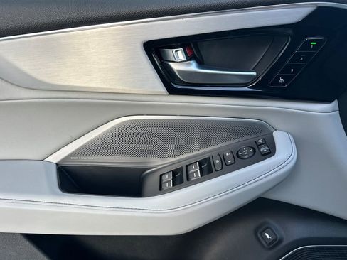Certified 2026 Acura MDX SH-AWD w/ Technology Package image 12