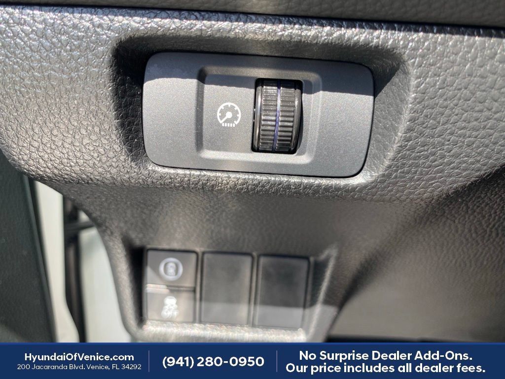 Used 2024 Honda Civic Sport image 13