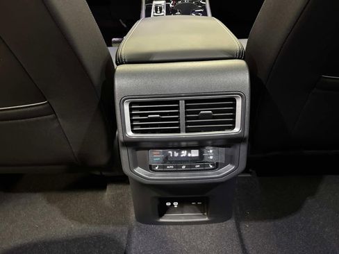New 2026 Volkswagen Atlas SEL AWD/4WD image 18