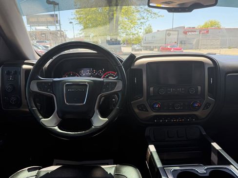Used 2016 GMC Sierra 1500 Denali w/ Enhanced Driver Alert Package AWD/4WD image 20