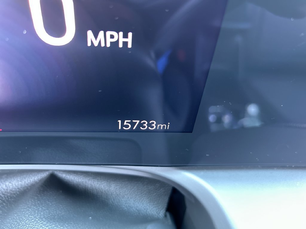 Used 2024 Buick Encore GX Preferred w/ Comfort Package AWD/4WD image 16