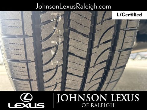 Used 2023 Lexus GX 460 Premium image 11