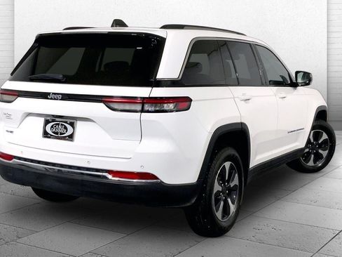 Used 2024 Jeep Grand Cherokee Limited 4xe AWD/4WD image 13