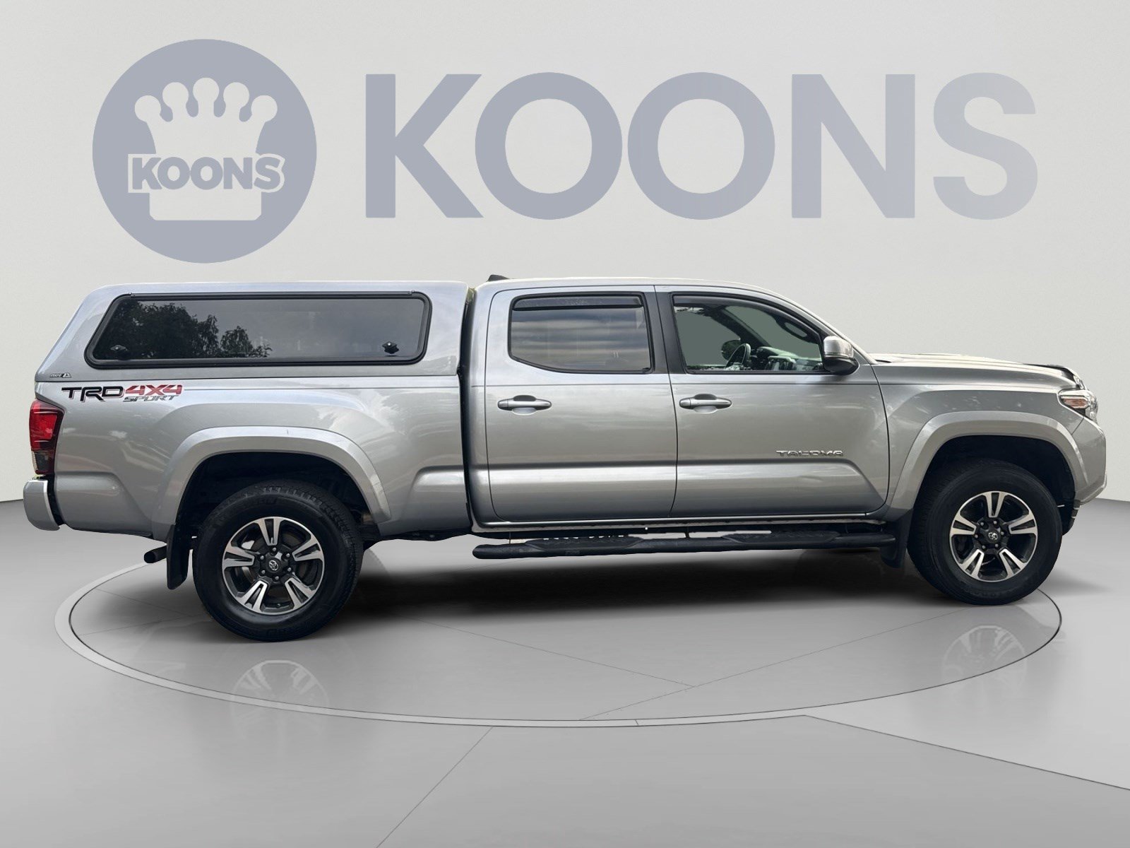 Used 2019 Toyota Tacoma TRD Sport AWD/4WD image 8