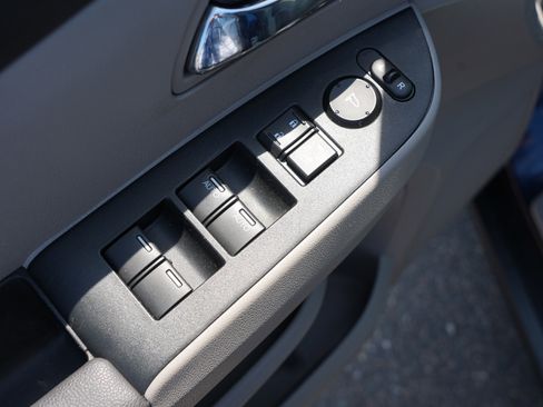 Used 2015 Honda Odyssey EX-L image 16
