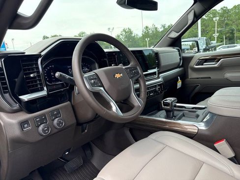 New 2026 Chevrolet Silverado 1500 LT AWD/4WD image 17