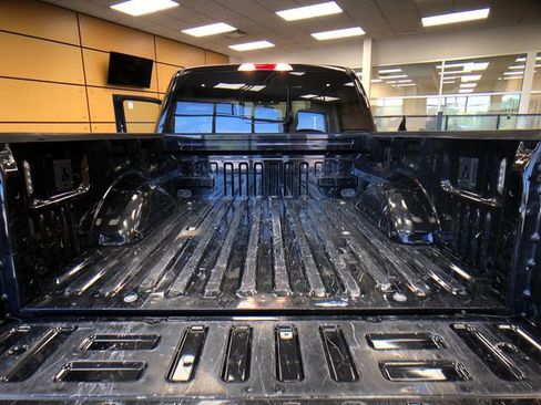 Certified 2019 Ford F150 XLT w/ Equipment Group 302A Luxury AWD/4WD image 23