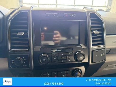 Used 2022 Ford F250 XLT w/ XLT Premium Package AWD/4WD image 15