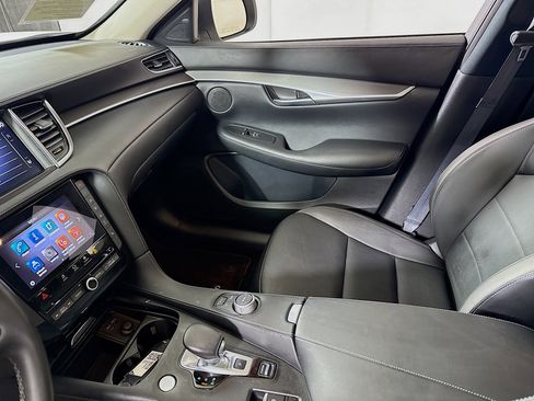 Used 2022 INFINITI QX50 Luxe image 24