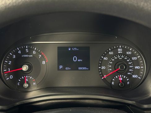 Used 2020 Kia Soul LX image 17