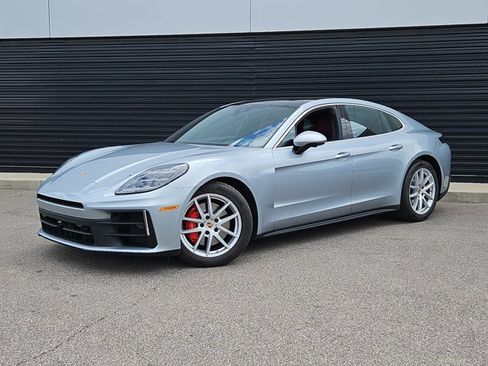 Certified 2025 Porsche Panamera 4 AWD/4WD image 1