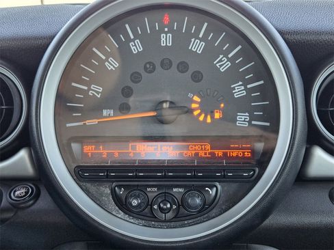 Used 2015 MINI Cooper Convertible image 15