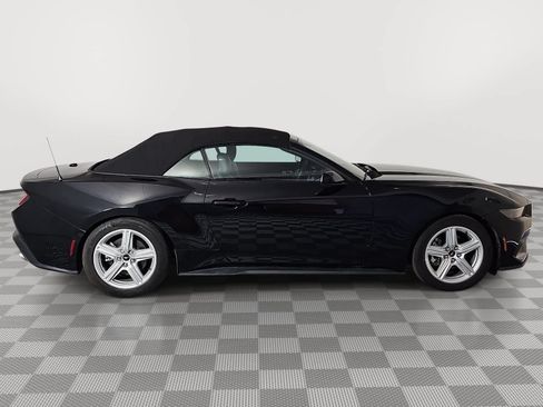 Used 2026 Ford Mustang Premium RWD image 9