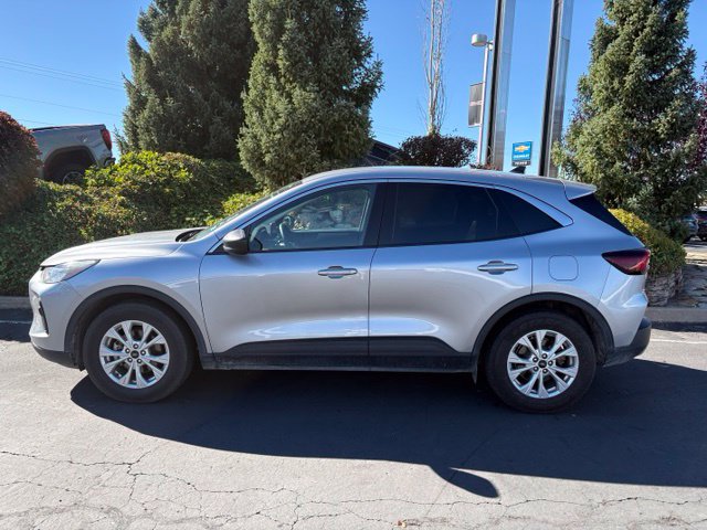 Used 2024 Ford Escape Active FWD image 3