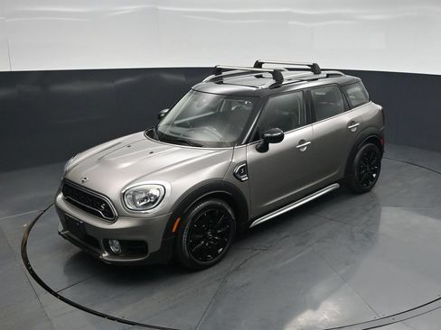 Used 2019 MINI Cooper Countryman S w/ Premium Package FWD image 34
