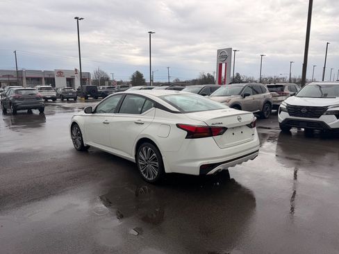 Used 2025 Nissan Altima 2.5 SL image 5